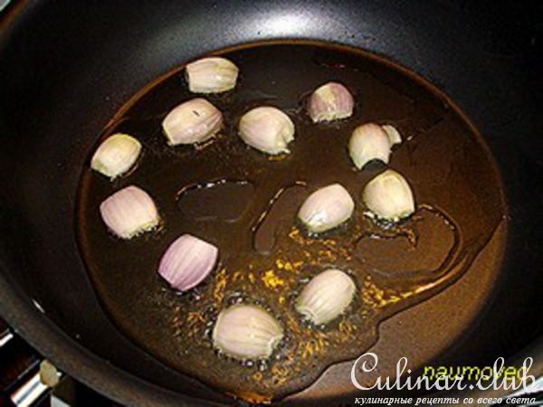 Тушеное мясо в ароматной панировке
