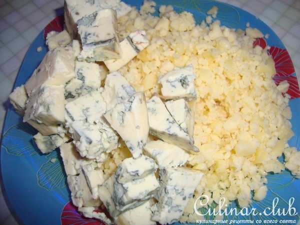 Мясо гуся в соусе 3 сыра