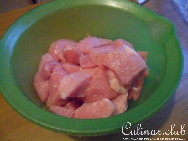 Жаркое из свинины с луком - пореем