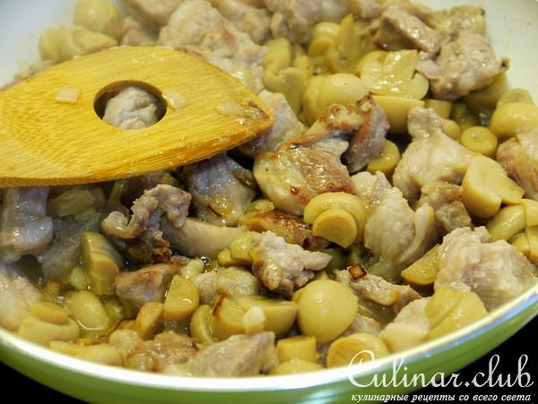 Сливочная мясная поджарка под хрустящей картофельной корочкой