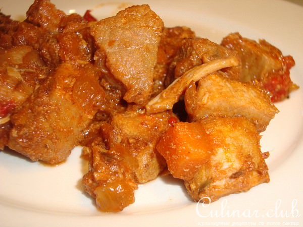 МЯСО В ТОМАТНОМ СОУСЕ