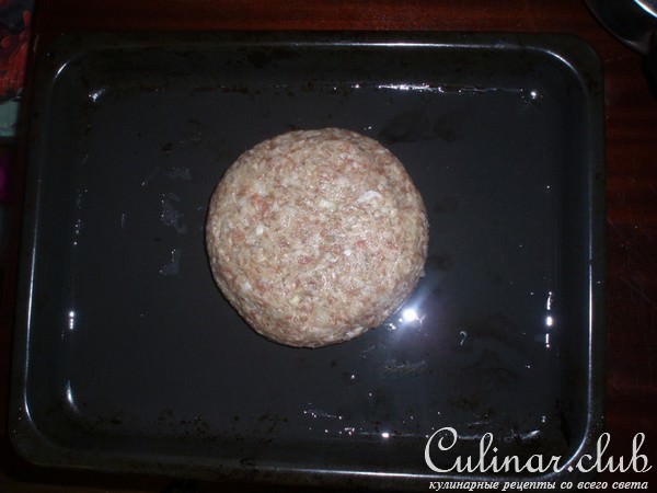 Мясной колобок с сюрпризом(не проходить мимо!!!!)