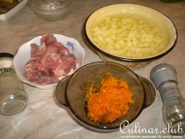 Картошка тушеная в рукаве.