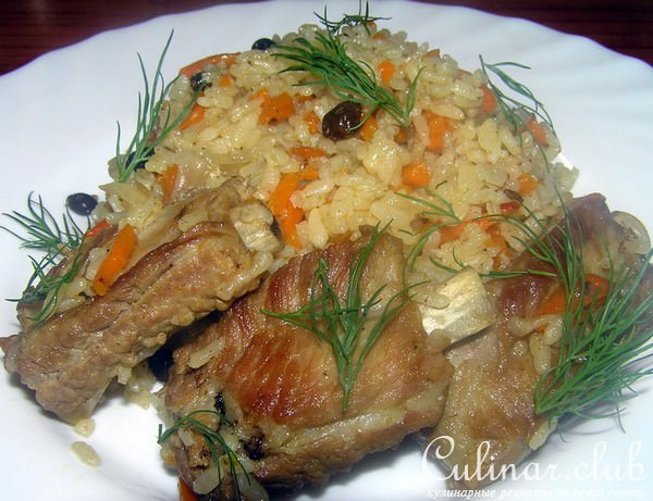 Свиные ребрышки с рисом.
