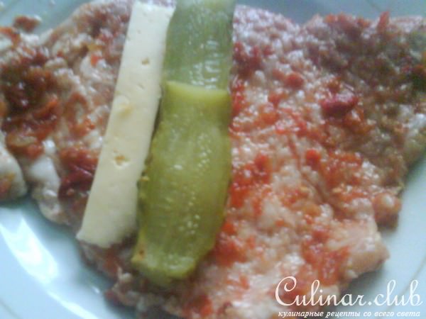 Крученики традиционные (с огурцом и сыром)