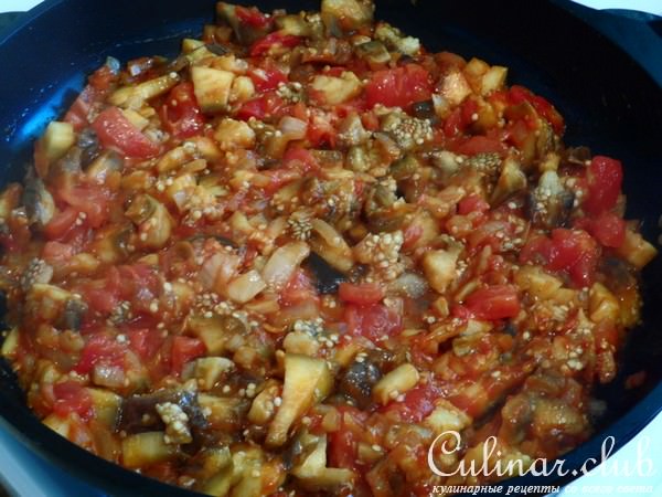 Телятина тушёная с овощами.
