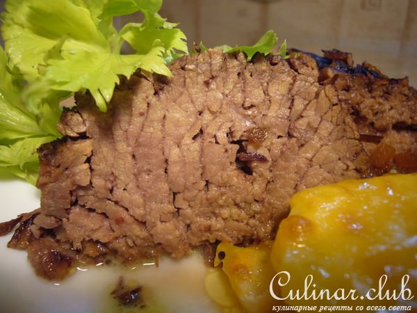 Разварное мясо из Пьяченцы с картофельным пирогом.
