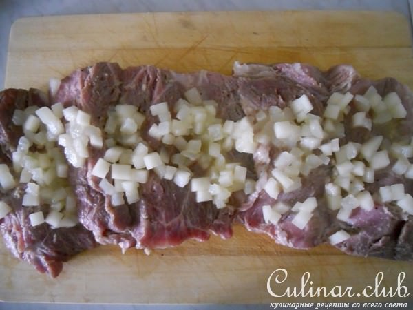 Запеченная свиная шейка с дыней 