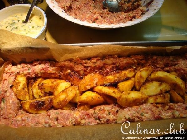 Мясной хлеб с картофельной начинкой