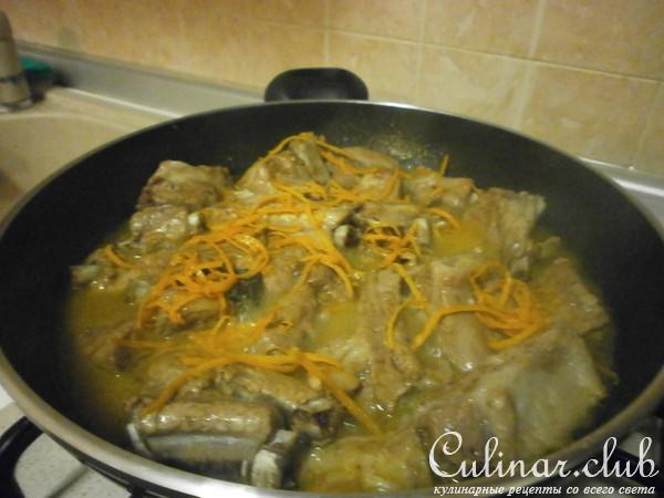 Свинные рёбрышки в апельсиновом соке с прованскими травами