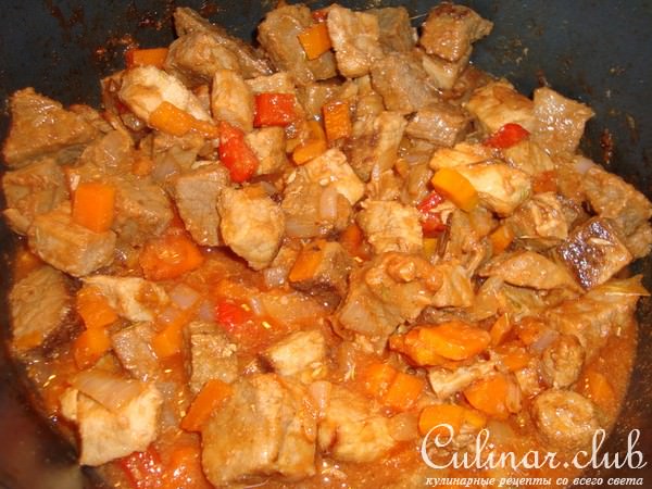 МЯСО В ТОМАТНОМ СОУСЕ