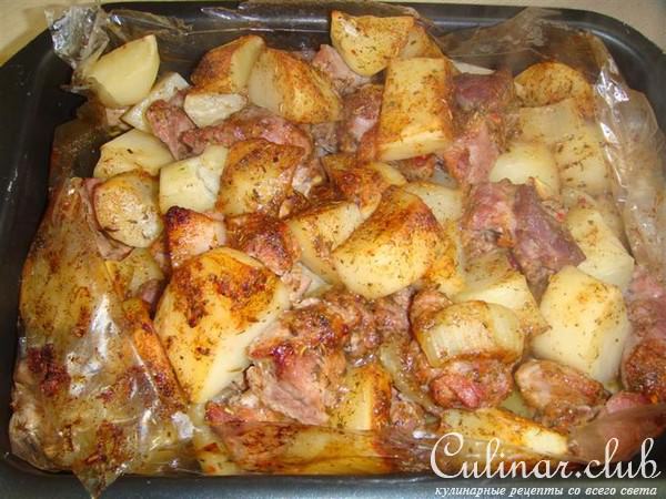 Жаркое из мяса с картофелем