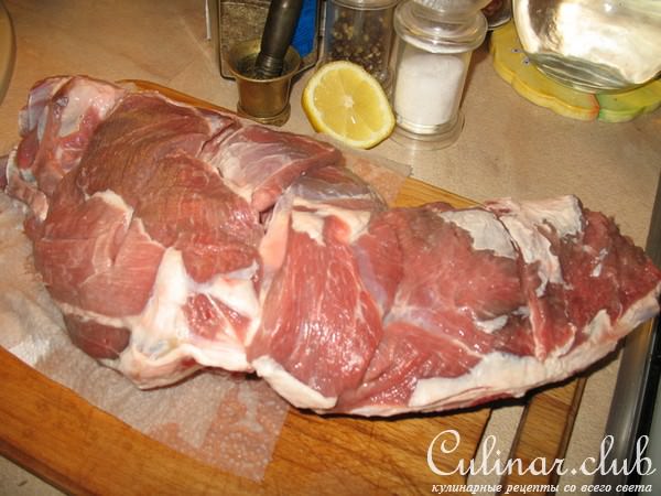 Баранина с лимоном, запеченная в рукаве