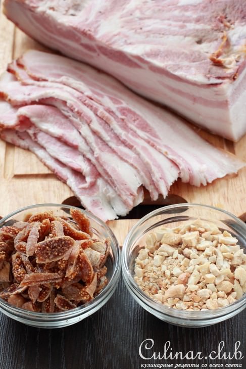 Свиная вырезка с инжиром и кешью