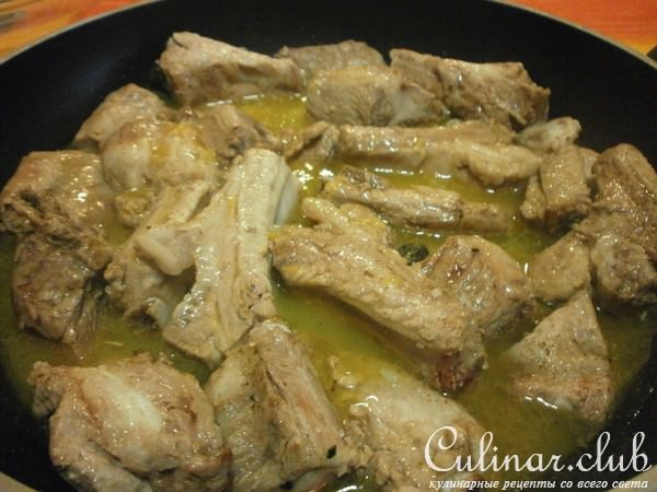 Свинные рёбрышки в апельсиновом соке с прованскими травами