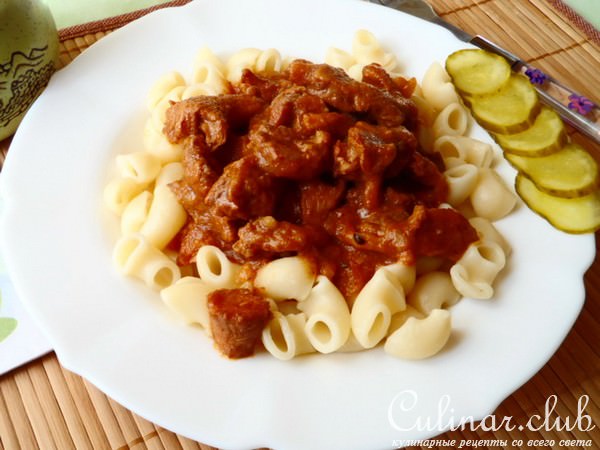 Мясная подлива,с добавлением лисичек(обед выходного дня)