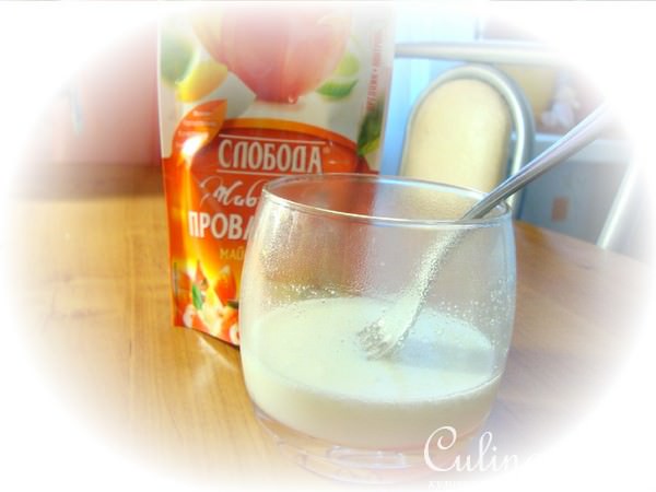 Мясо под сыром и картошкой.