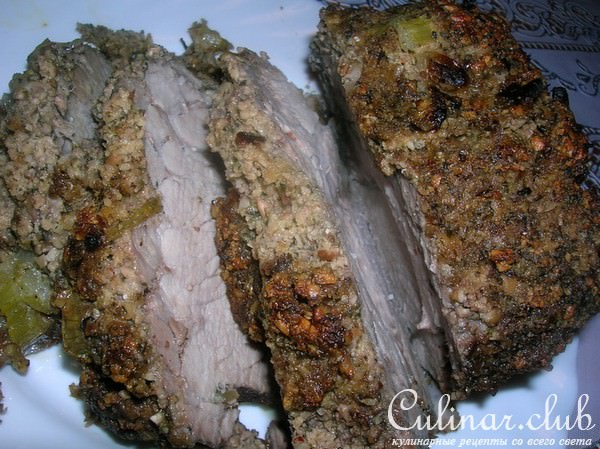Свинина в ореховом полушубке ( почти буженина)