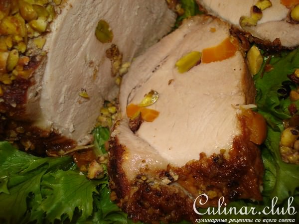 Мясо в горчице с фисташками