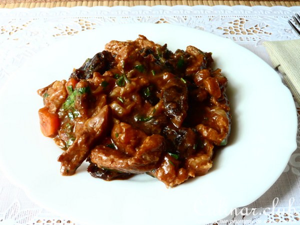 Говядина с черносливом(И пусть весь мир подождёт)