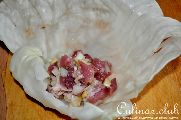 Капустные конвертики со свининой и овощами. Дуэль. ПРОШЛОЕ. Парим.