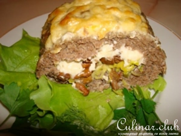 Пикантный мясной рулет