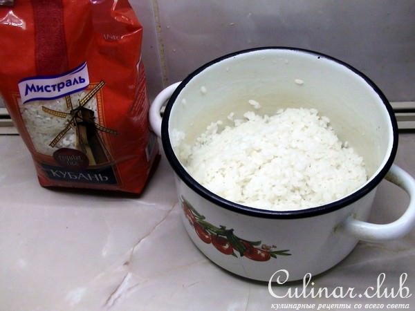 Цуккини фаршированные рисом и тефтелями.