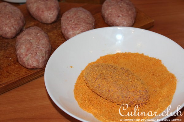 Мясные зразы с клюквой