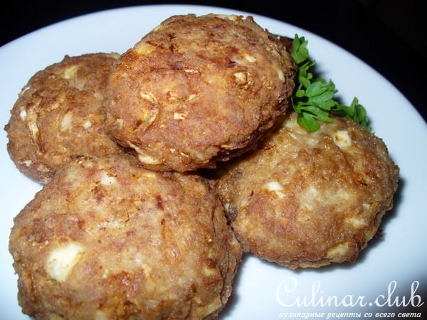 Котлеты с капустой и варёными яйцами