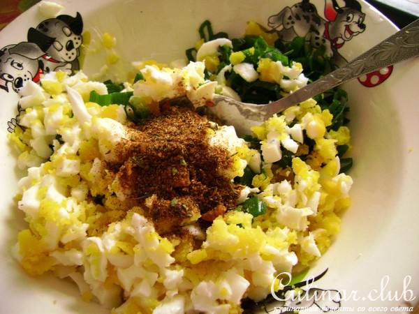 Зразы мясо-баклажановые в пикантном ореховом соусе.
