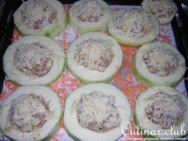 ФАРШИРОВАННЫЕ КАБАЧКИ (эконом-вариант)