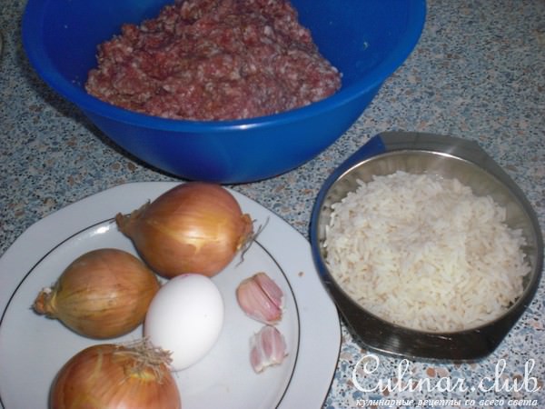 Запечённые фрикаделькив соусе, с овощами ( вариант )