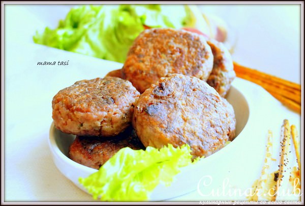 Клёцки мясные с картофелем и орехами. Албанская кухня.