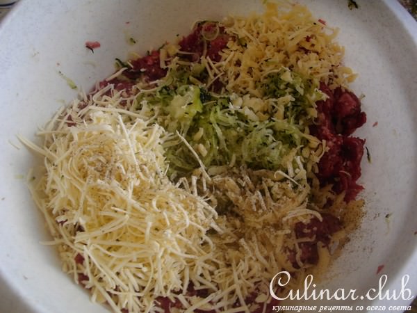 Мясная запеканка-пирог.