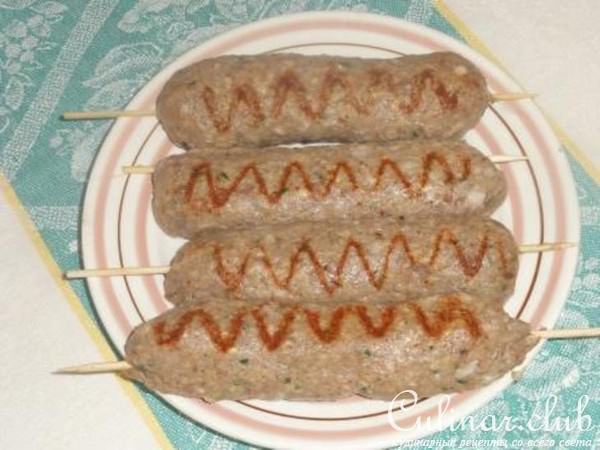 Люля- Кебаб с творожено - сырной начинкой и ”Улитками” из баклажан.