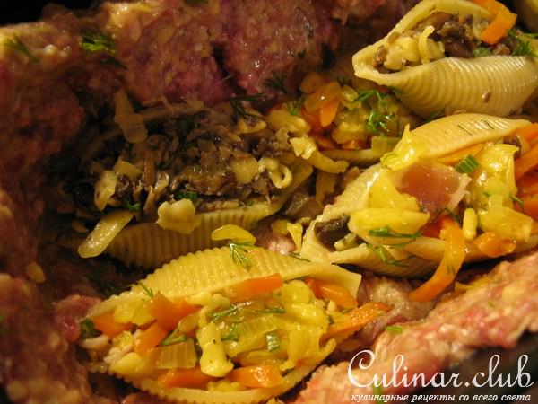 Мясной рулет с фаршированными ракушками conchiglie (вариант)