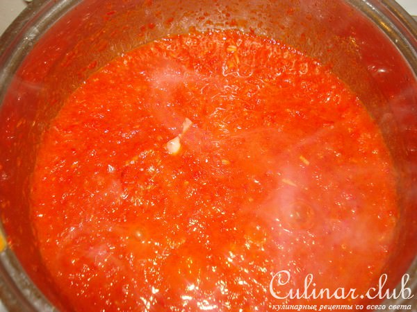 котлеты с копчёным сыром и соусом из сладкого перца