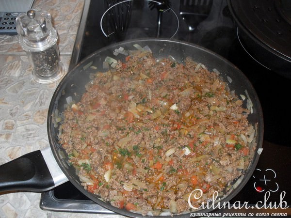 Мусакка, Moussaka , Mousaks () ВАРИАНТ