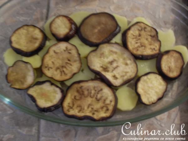 Мусакка, Moussaka , Mousaks () ВАРИАНТ