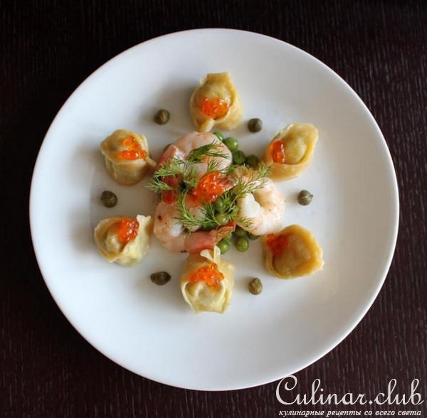 Равиоли с козьим сыром и копченым лососем (Дуэль)