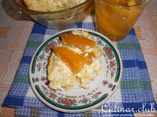 Макаронная запеканка с творогом и консервированным манго