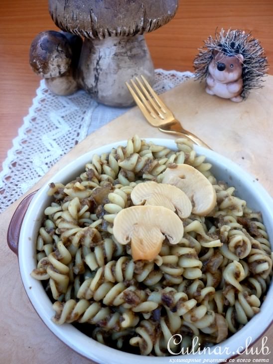 FUSILLI с соусом из двух видов грибов