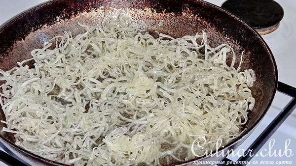 Острая хрустящая лапша 