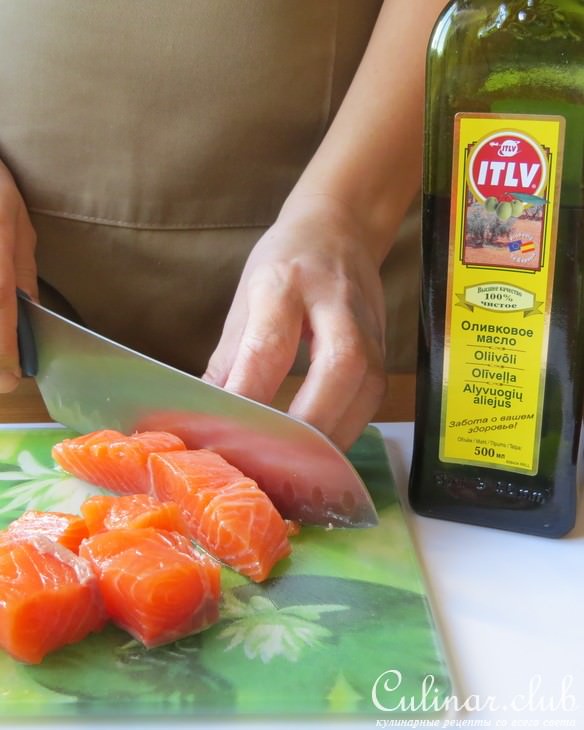 Спагетти с чернилами каракатицы в сливочном соусе с морепродуктами «Insolito»