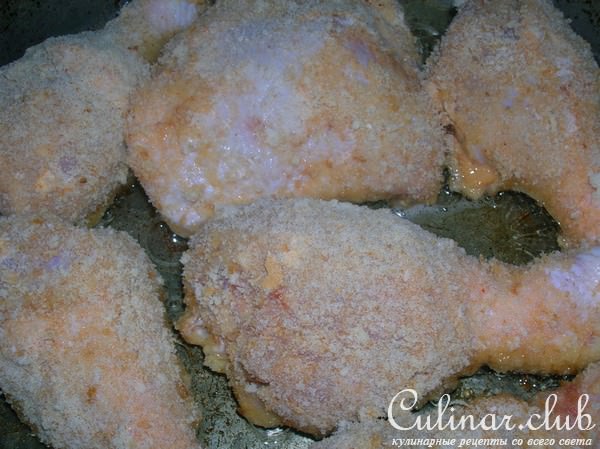 Цыпленок по-мэрилендски с соусом из помидоров конкассе