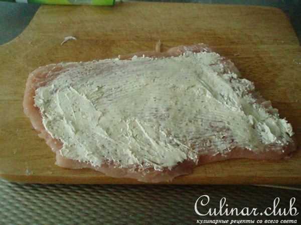 Крученики пикантные из индюшатины
