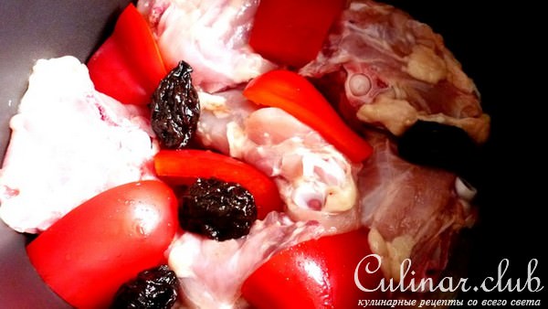 Ароматная курица с овощами (мультиварка)