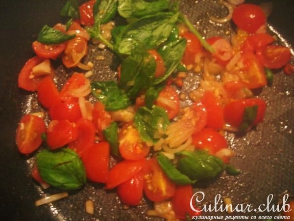 Куриная грудка под моцарелой