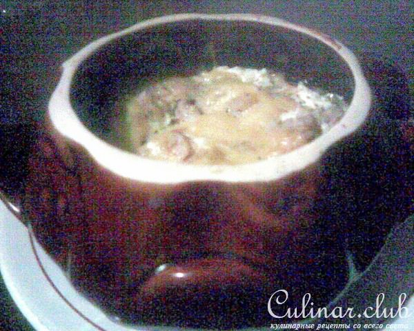 Горшочки с курятиной, цветной капустой и сливками