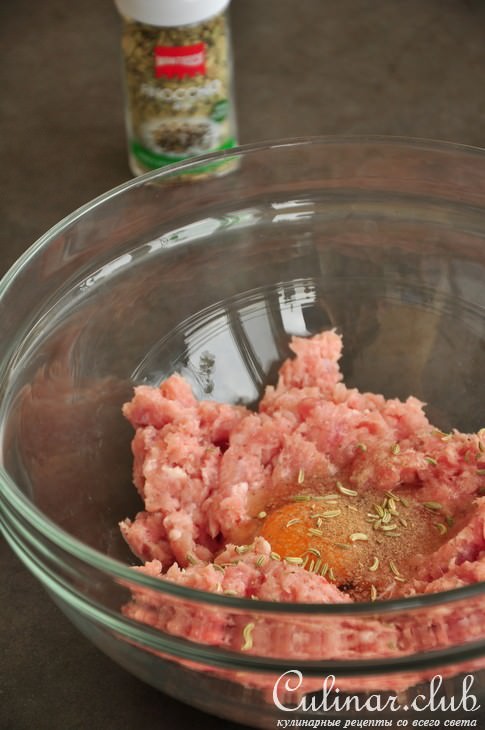 Утка по - царски, фаршированная блинами и клюквой